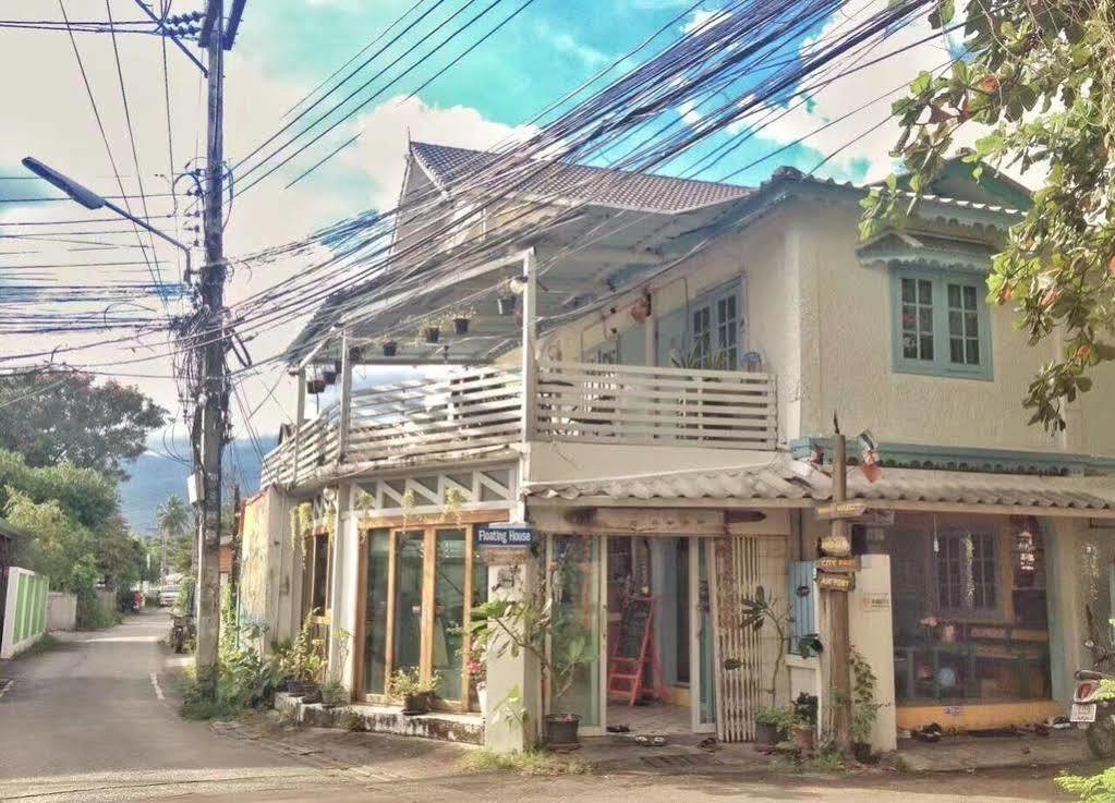 Floating House Chiang Mai Exterior photo